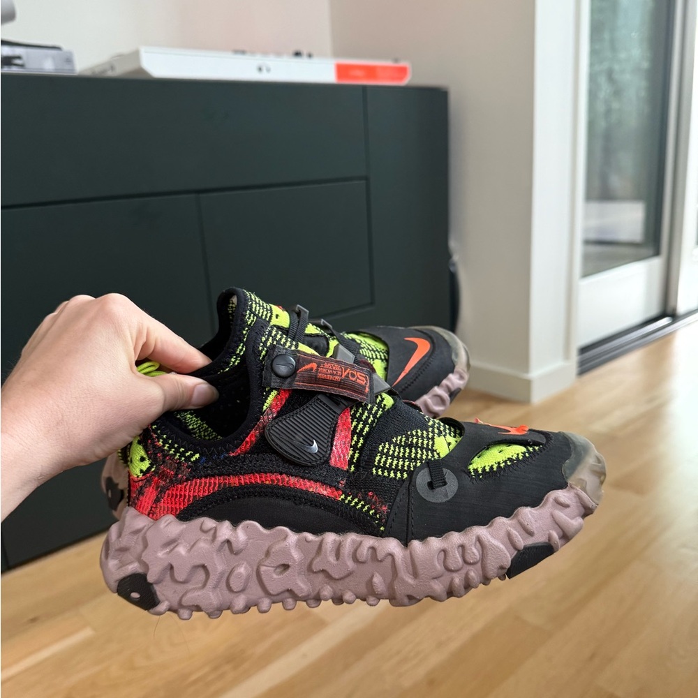 Nike ISPA OverReact Flyknit 'Crimson Volt'